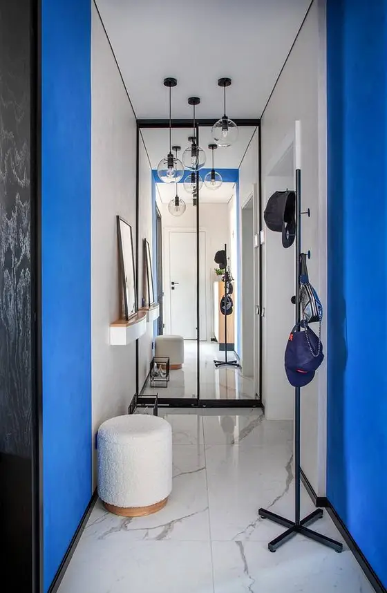Hallway and entrance inspiration – example 81
